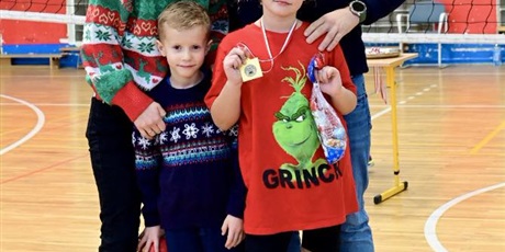 Powiększ grafikę: mikolajki-pod-siatka-663138.jpg