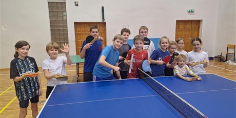 Powiększ grafikę: swiateczny-turniej-w-tenisie-stolowym-666330.jpg