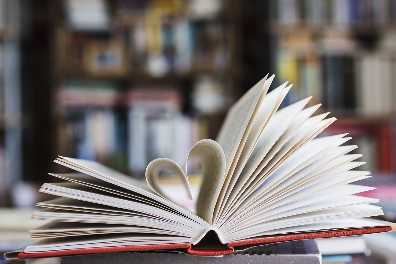 biblioteka-227425.jpg